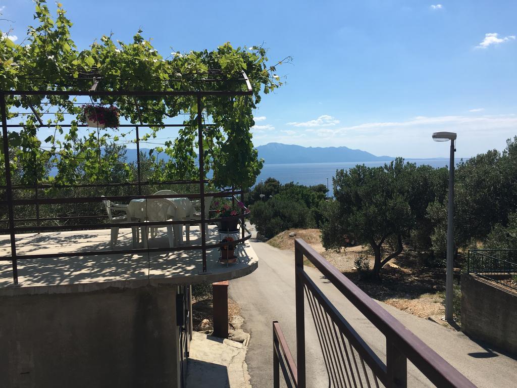 4 Sisters Apartments Gradac  Exterior foto